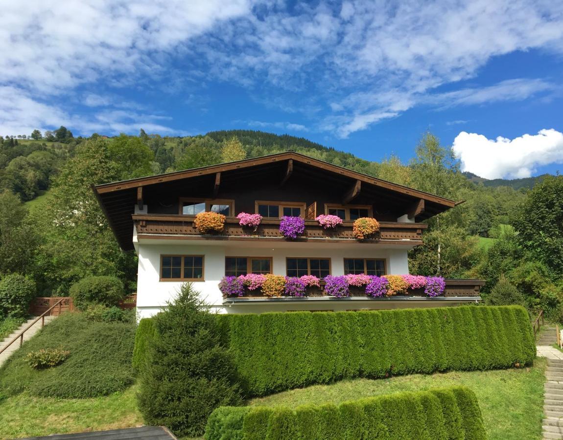 Landhaus Bergner Alm Брук-ан-дер-Гросглокнерштрасе Екстер'єр фото